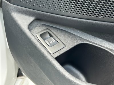 صورة مصغرة 97 لـ 2025 BMW 3 SERIES