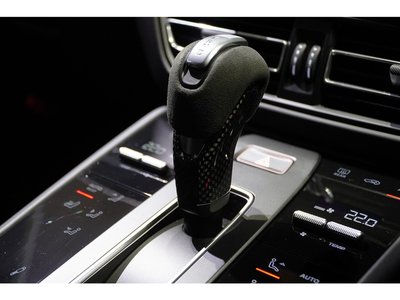 صورة مصغرة 35 لـ 2023 Porsche MACAN