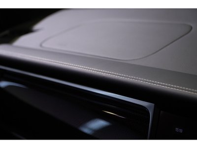صورة مصغرة 34 لـ 2023 Porsche MACAN