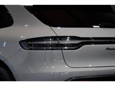 صورة مصغرة 21 لـ 2023 Porsche MACAN