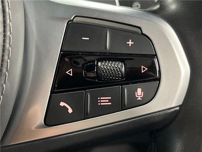 2020 BMW X5 — миниатюра 23