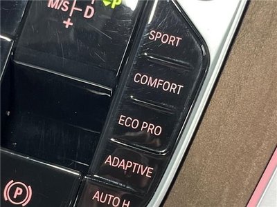 2020 BMW X5 — миниатюра 18