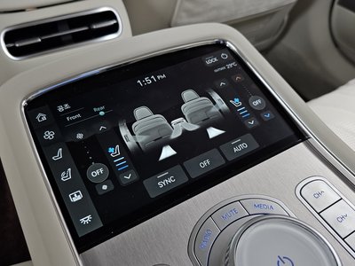 2025 Genesis G90 (RS4) — миниатюра 24