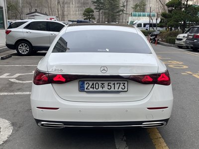 MERCEDES-BENZ E-CLASS - 2