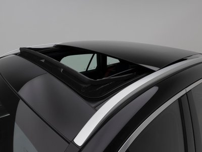 2025 Mercedes-BENZ GLC — миниатюра 12