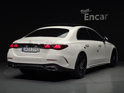 MERCEDES-BENZ E-CLASS - 3