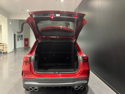 2025 Mercedes-BENZ GLA AMG 照片 6