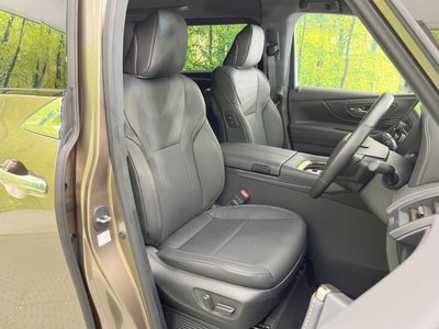 صورة 8 لـ 2024 Toyota ALPHARD