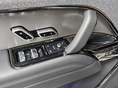 2025 LAND Rover RANGE ROVER SPORT thumbnail 29