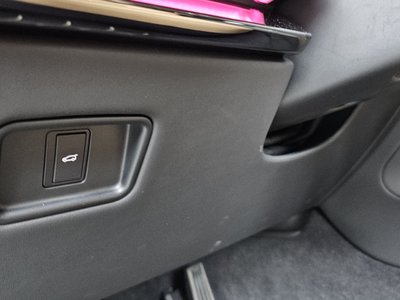 2025 LAND Rover RANGE ROVER SPORT thumbnail 30