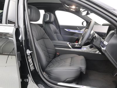 2025 BMW 7 SERIES 缩略图 12