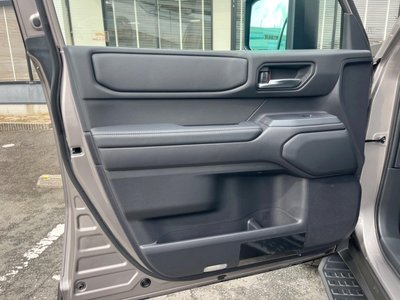 2024 Toyota LAND CRUISER 250 — миниатюра 32