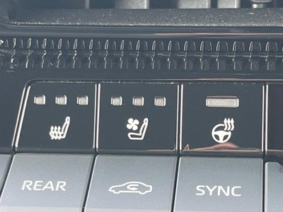 صورة 9 لـ 2024 Toyota LAND CRUISER 250