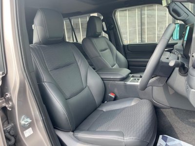 2024 Toyota LAND CRUISER 250 — миниатюра 12