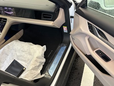 صورة مصغرة 11 لـ 2024 Porsche TAYCAN