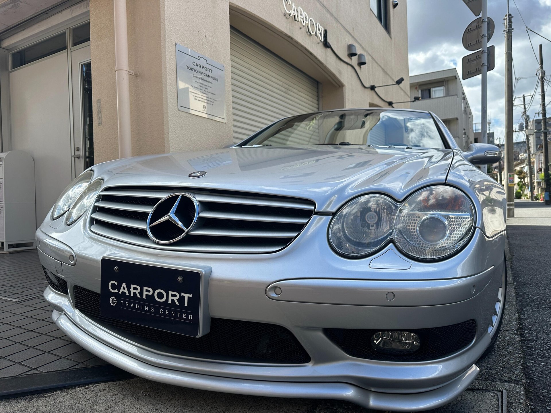 MERCEDES-BENZ SL AMG - View 1