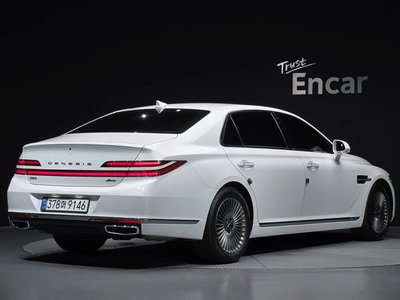 صورة 3 لـ 2021 Genesis G90