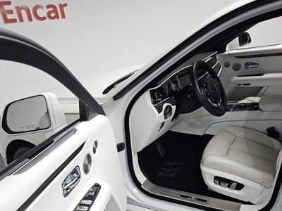 صورة 10 لـ 2023 ROLLS-ROYCE GHOST