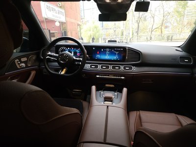 صورة 1 لـ 2025 Mercedes-BENZ GLS