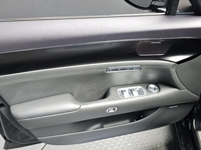 صورة مصغرة 14 لـ 2022 Genesis G90 (RS4)