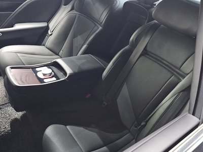 صورة مصغرة 32 لـ 2022 Genesis G90 (RS4)