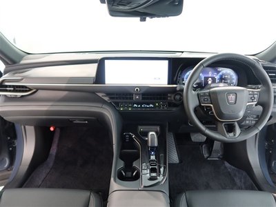 TOYOTA CROWN ESTATE - 8