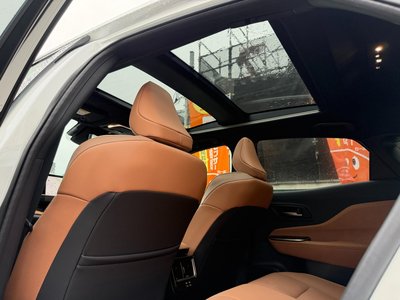 2024 Toyota CROWN SPORT — миниатюра 28