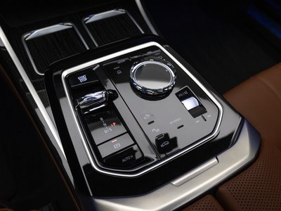 BMW 7 SERIES - 9