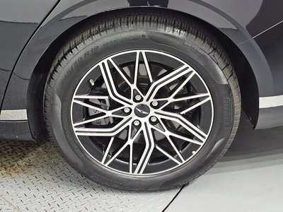 2024 Genesis G90 (RS4) photo 8
