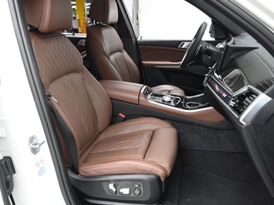 2024 BMW X5 photo 10