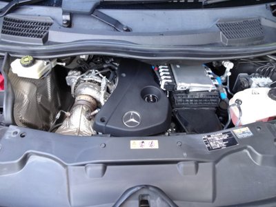 MERCEDES-BENZ V-CLASS - 10