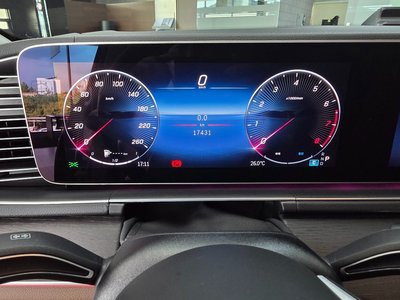 صورة 8 لـ 2025 Mercedes-BENZ GLE
