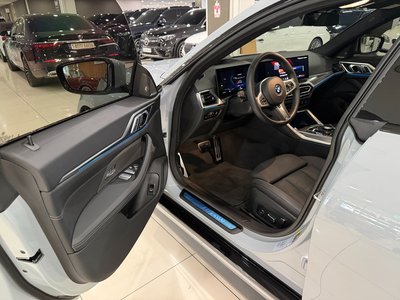 BMW I4 - 10