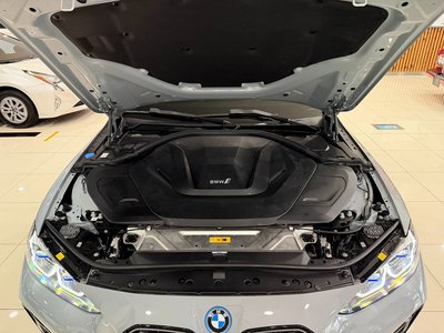 BMW I4 - 7
