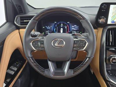 صورة مصغرة 13 لـ 2026 Lexus LX