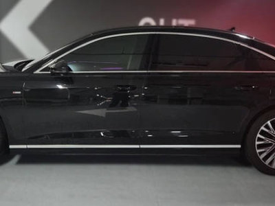 2023 AUDI A8 photo 2