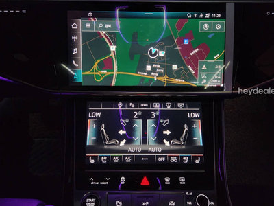 2023 AUDI A8 — миниатюра 11