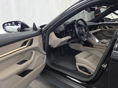 2023 Porsche TAYCAN 照片 10