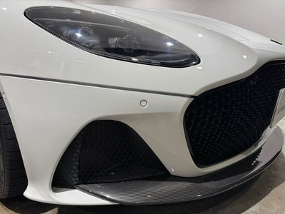 ASTON MARTIN DBS SUPERLEGGERA - 7