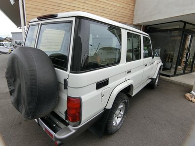 2014 Toyota LAND CRUISER 70 — миниатюра 11