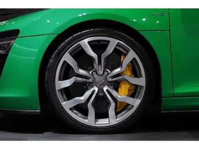 صورة 8 لـ 2014 AUDI R8