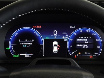 TOYOTA CROWN SPORT - 10