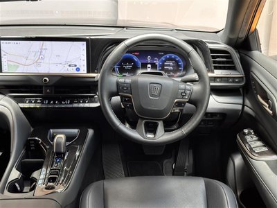 صورة 3 لـ 2023 Toyota CROWN SPORT