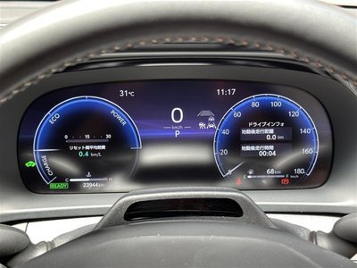 صورة 17 لـ 2023 Toyota CROWN SPORT