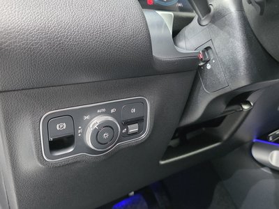 2022 Mercedes-BENZ GLB — миниатюра 20