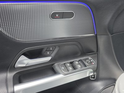 2022 Mercedes-BENZ GLB — миниатюра 19