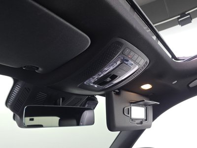 2022 Mercedes-BENZ GLB — миниатюра 28