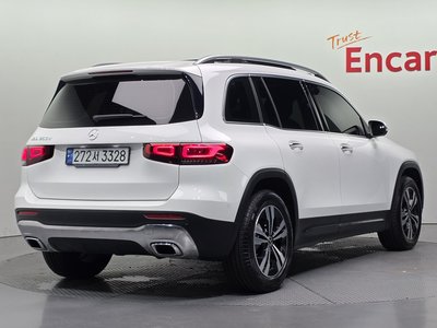 2022 Mercedes-BENZ GLB photo 3