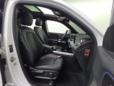 2022 Mercedes-BENZ GLB — миниатюра 13