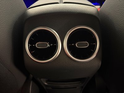 MERCEDES-BENZ GLB - 10